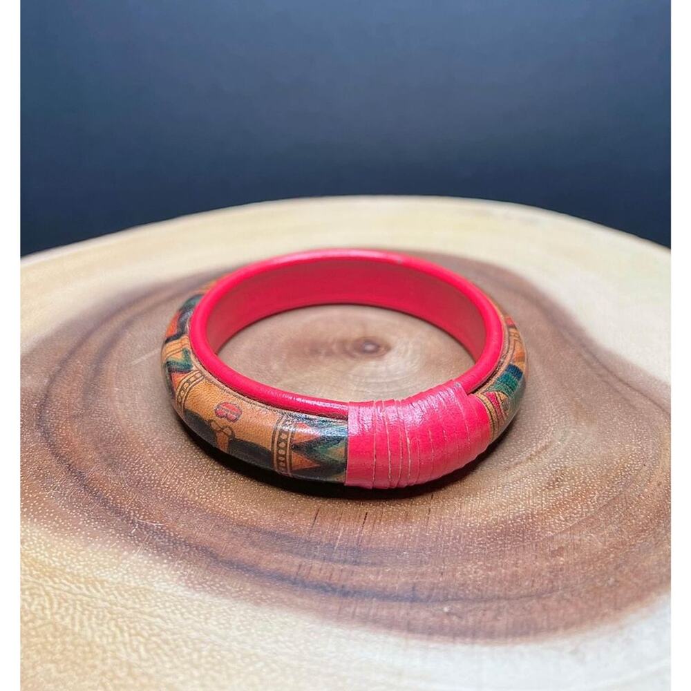 Vintage Northwest Native American Bangle, hand painted tribal designs leather
